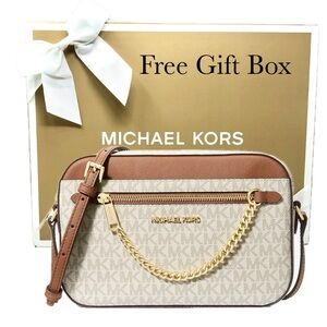 MK Jet Set Large Logo Crossbody Bag